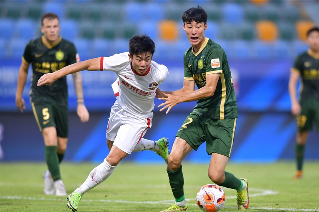  罗马锋线哑火遭升班马爆冷逼平  