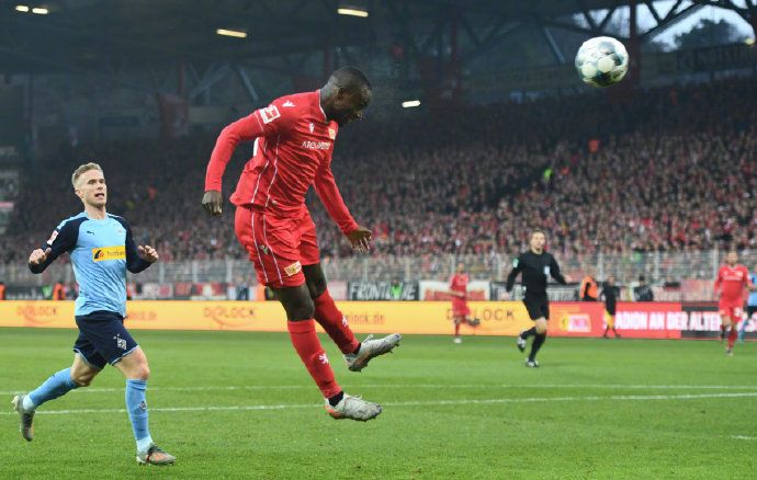  柏林联合爆冷终结拜仁十二连胜纪录  